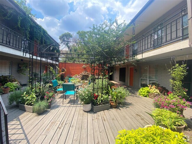 Building Photo - 710 Colquitt St Unit 11 Rental