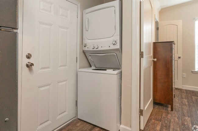 Photo - 3114 Shady Creek Ln