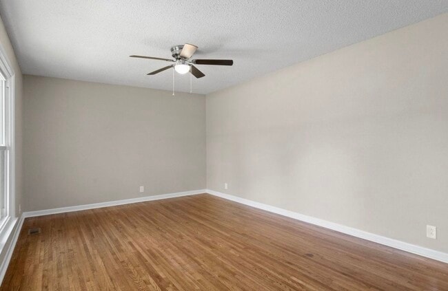 Photo - 131 Brandywine Dr