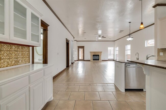 Photo - 4304 NW 164th Terrace