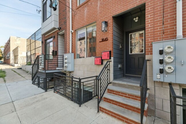 Photo - 1845 E Huntingdon St Unit A