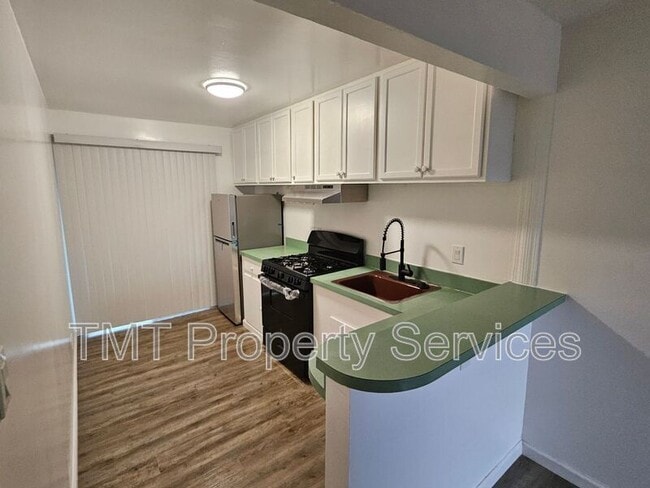 Photo - 2619 Acacia St