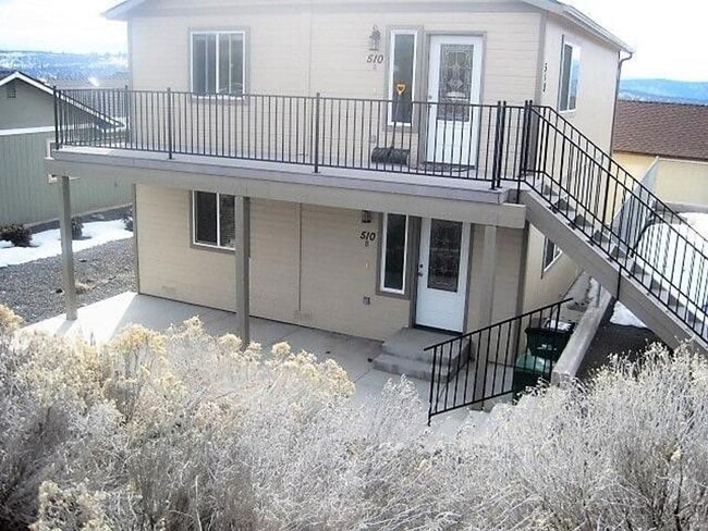 Photo - 510 Harbor View Dr Unit #B