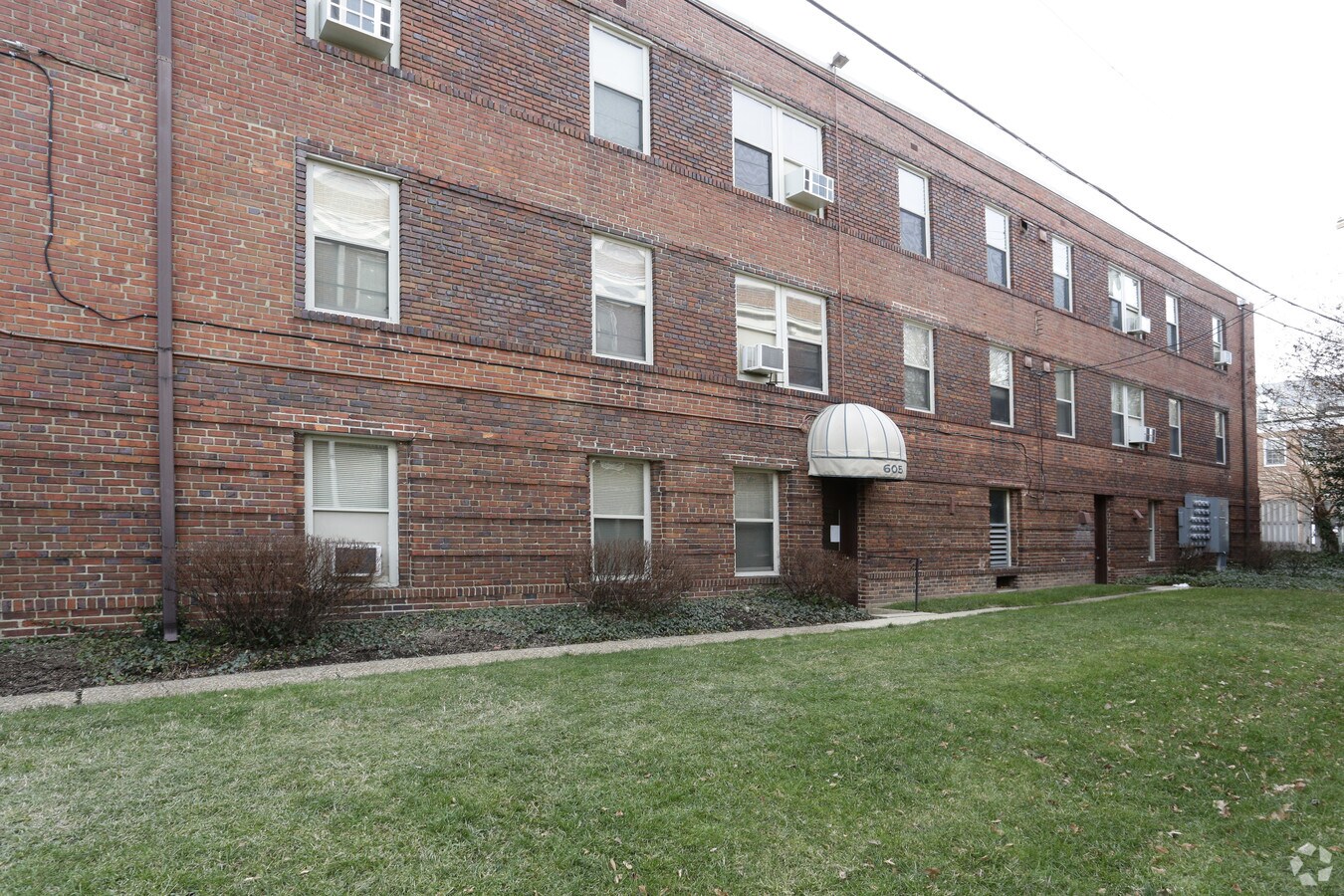 Photo - Monticello-Lee