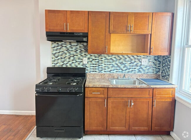 Building Photo - 224 3rd St Rental