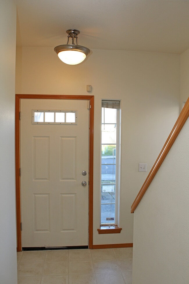 Photo - 12518 SE Woodward St