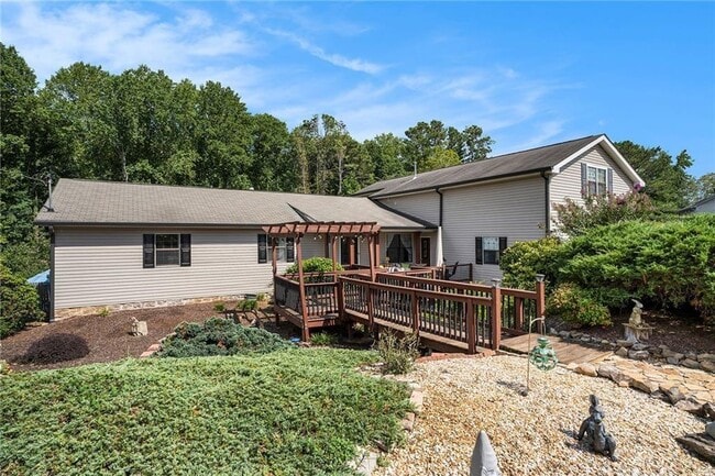 Photo - 6228 Lively Way