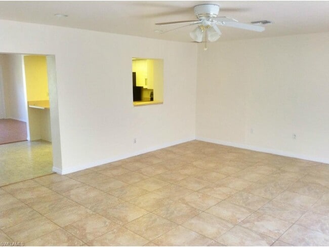 Photo - 1704 SE 1st St