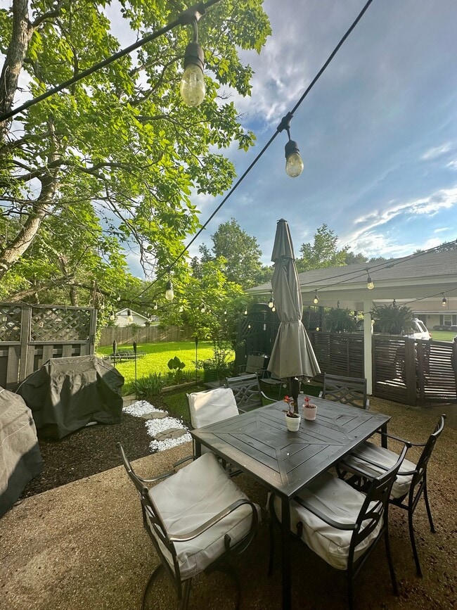 Photo - 517 Hunters Creek Cir