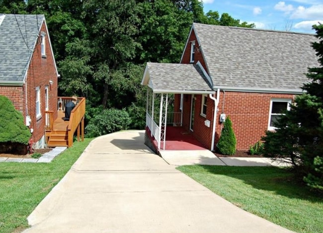 Photo - 151 Dicio St