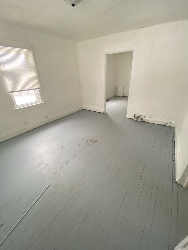 Photo - 1701 Maple St Unit 1701 Maple St - JM Anderson