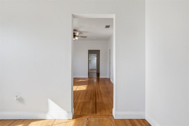 Photo - 1215 Porter St