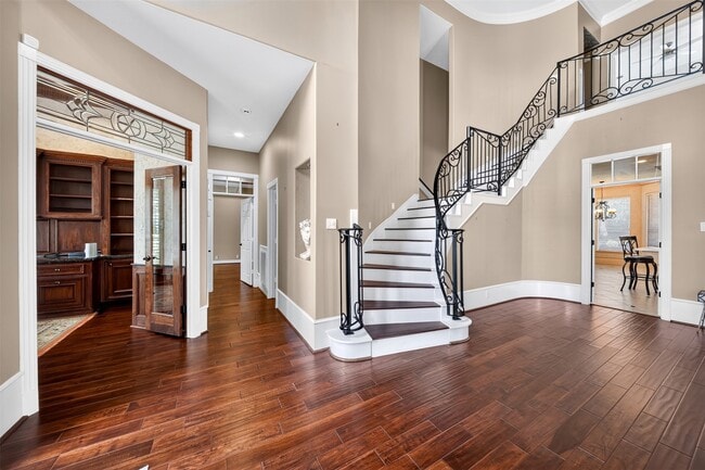 Photo - 16410 Emilia Ct