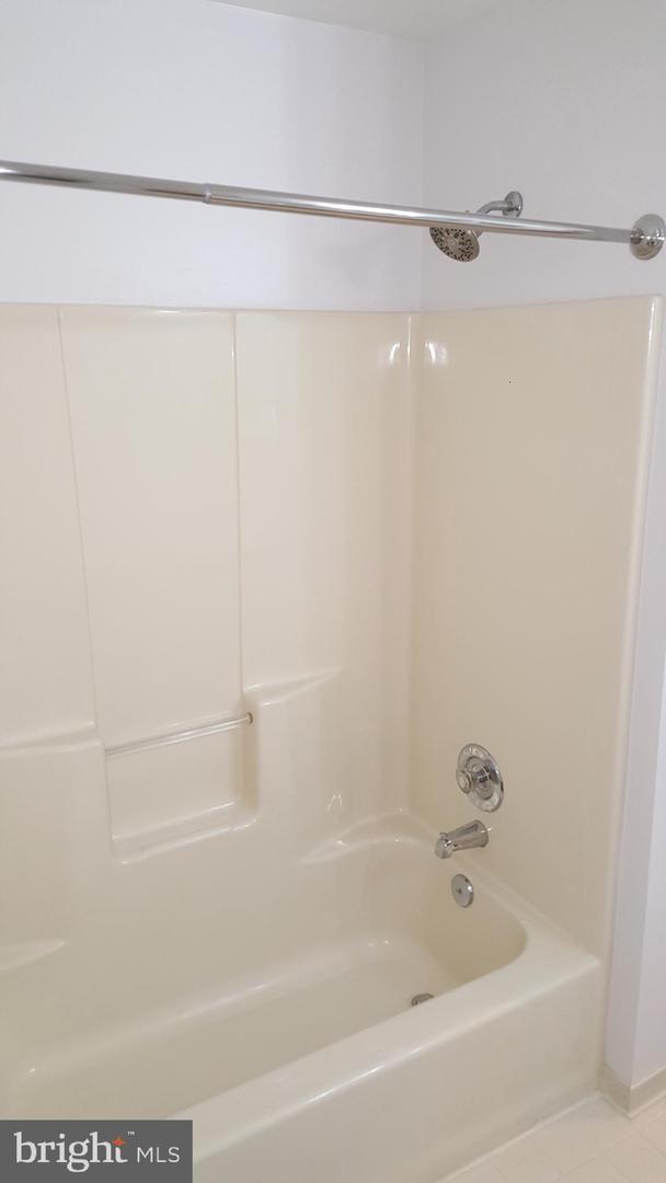 Photo - 8127 Chelaberry Ct