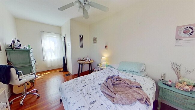 Photo - 39 Allston St Unidad 2