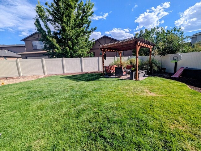 Photo - 2979 Fairway View Dr