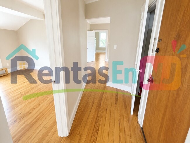 Photo - 199 Smith St Unit 3