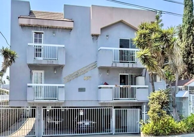 Photo - 1519 N Mariposa Ave Unidad 5Z