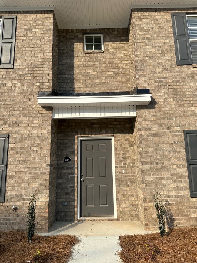 Photo - 435 3rd Loop Rd Townhome