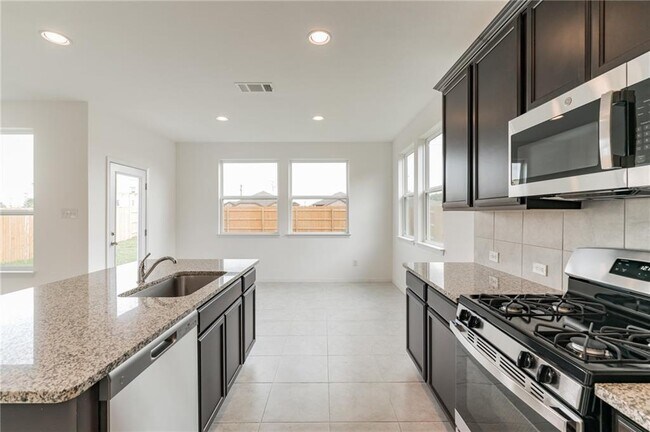 Photo - 233 Trailside Ln