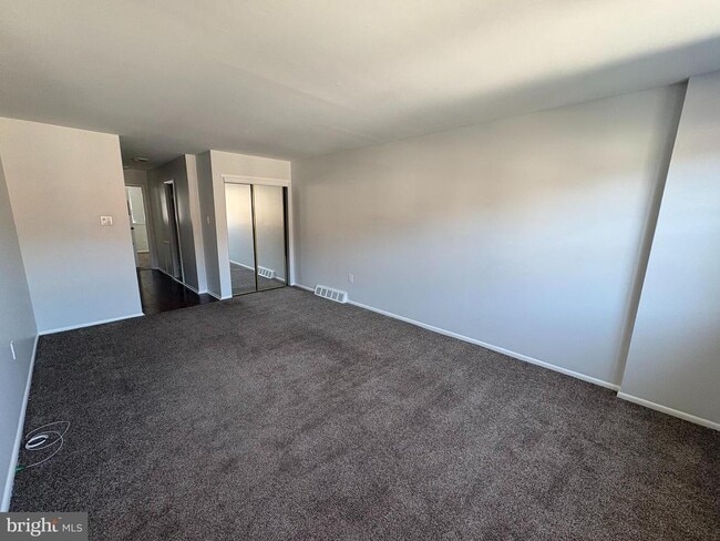 Photo - 3918 Stevenson St