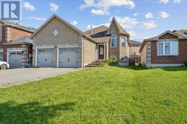 Photo - 210 Dunsmore Ln
