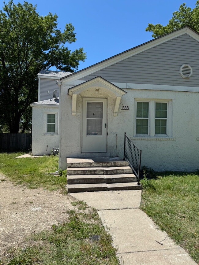 Photo - 1535 N Holyoke St
