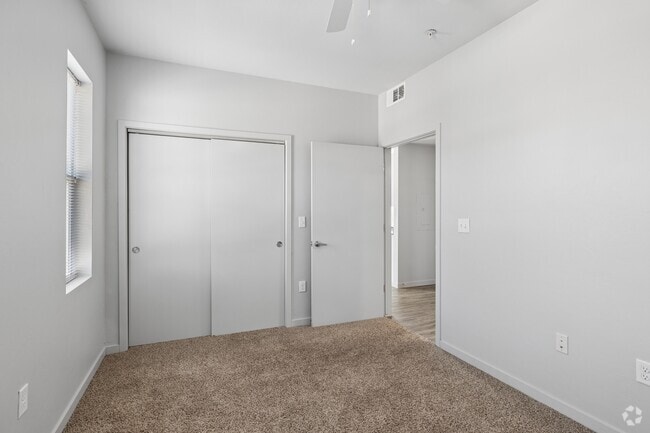 2B 2BR, 2BA - 832SF - Second Bedroom