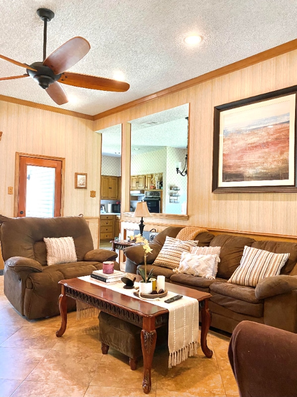 Photo - 1405 Ridgemoor Ln