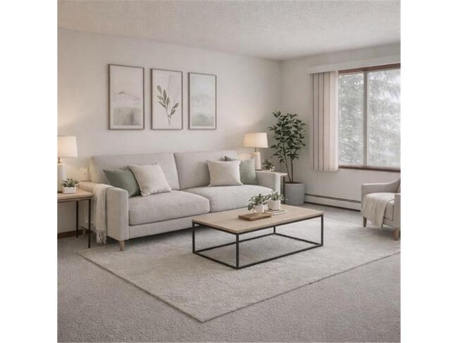 Photo - 400 11th Ave NE