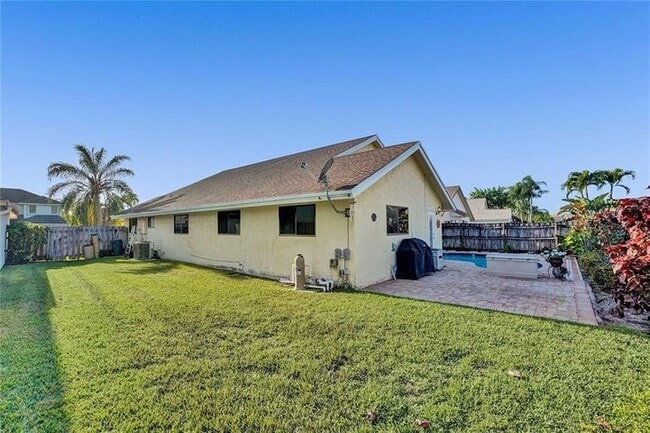 Photo - 22518 Grouper Ct