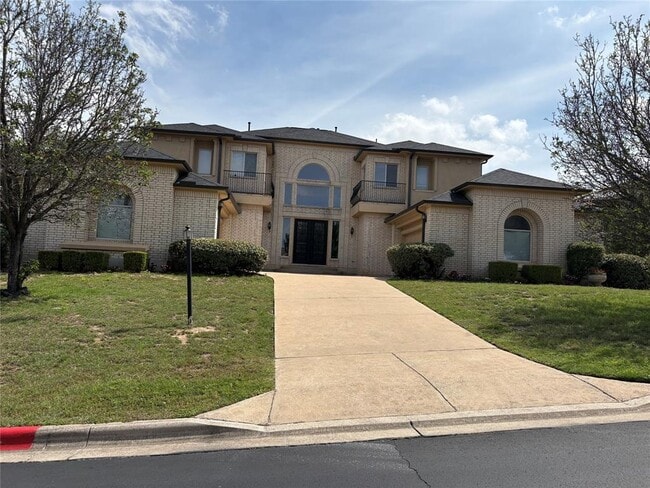 404 Aria Dr
