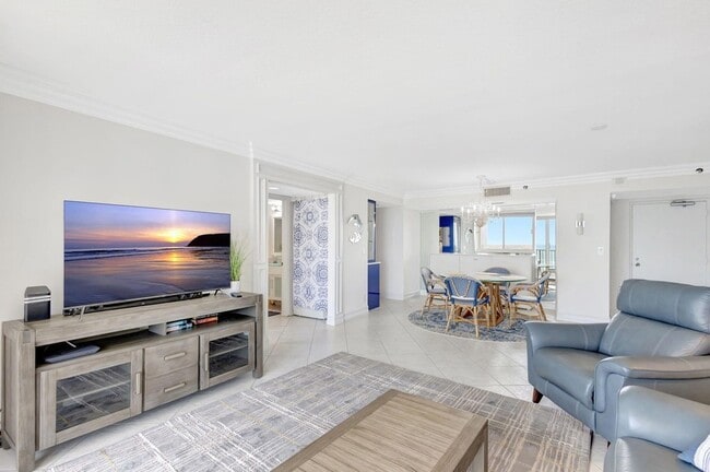 300 Ocean Trail Way Unit 907