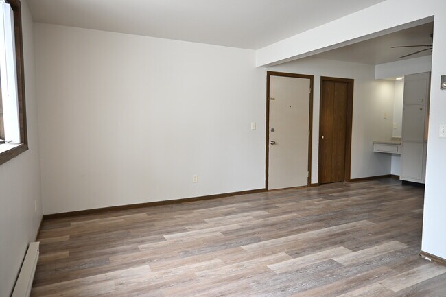 Apt 1 - Woodland Chalet Apartments