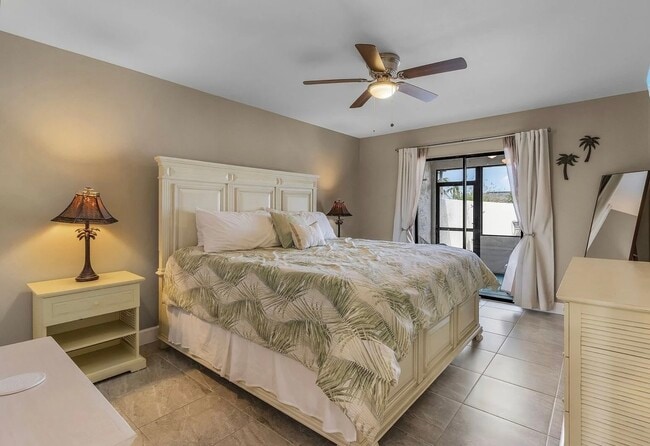 Building Photo - 3923 Country Club Blvd Rental