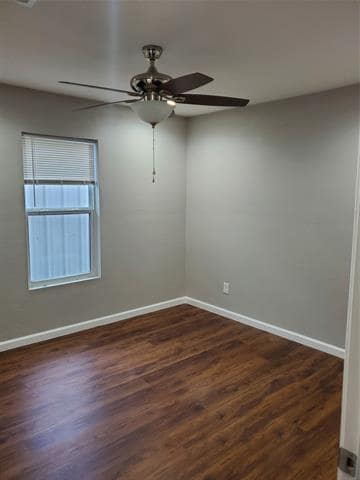 Photo - 3574 Wayside Ave