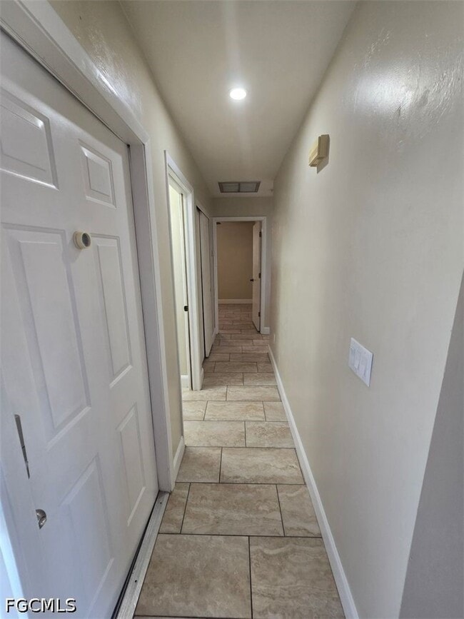 Photo - 960 Hearty St