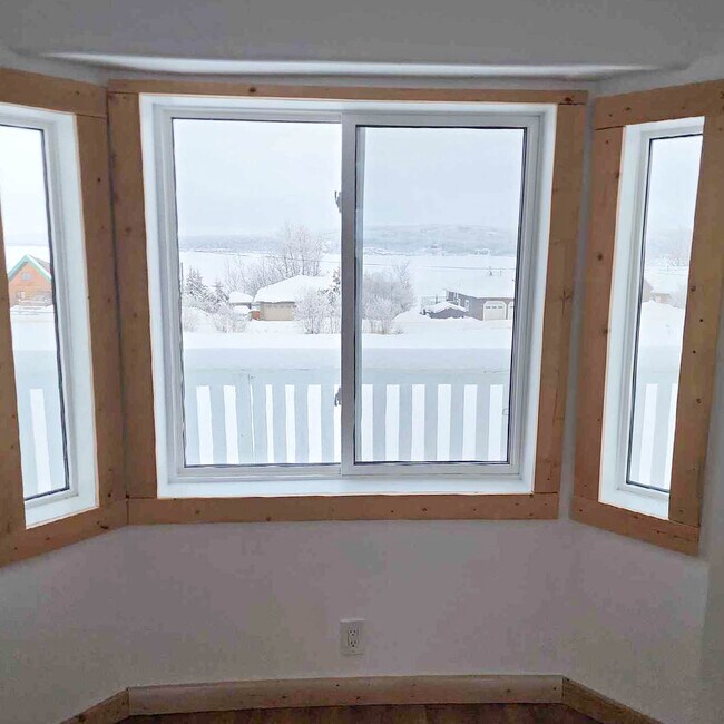 Photo - 13346 Charlie Lake Crescent