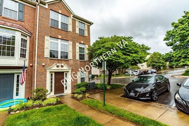 Photo - 5819 Pearson Ln