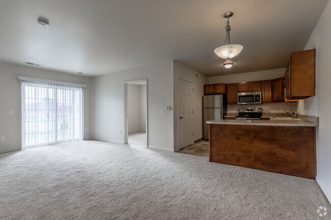 2 Bed/ 1 Bath