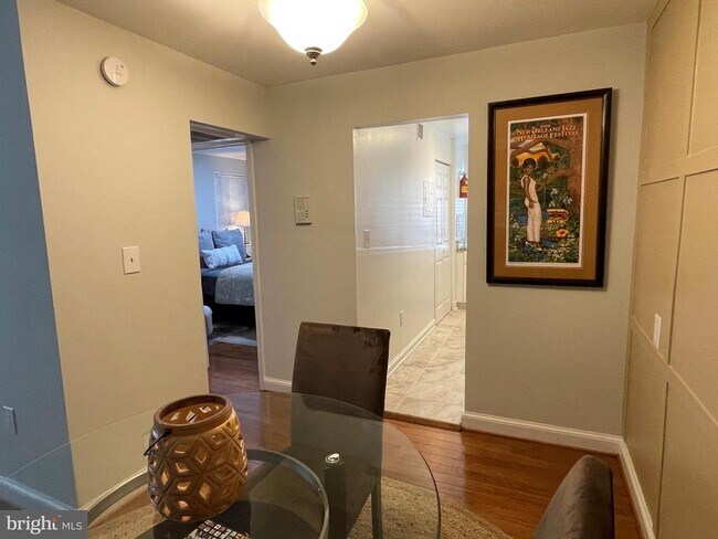 Photo - 2606 Tunlaw Rd NW Unit 1