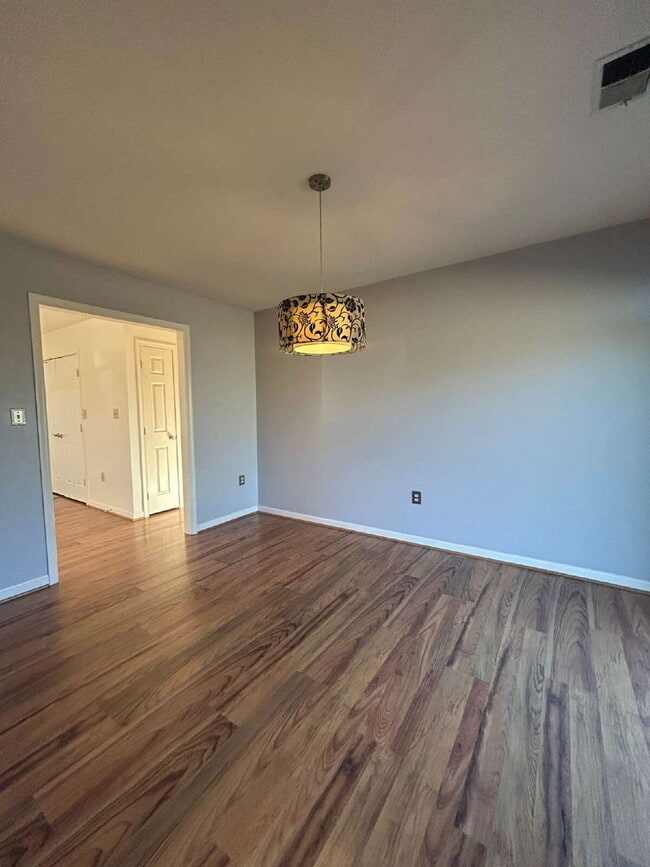 Photo - "Charming 3-Bed, 2-Bath Retreat in Strasburg - 1232 Sq Ft of Comfort!"