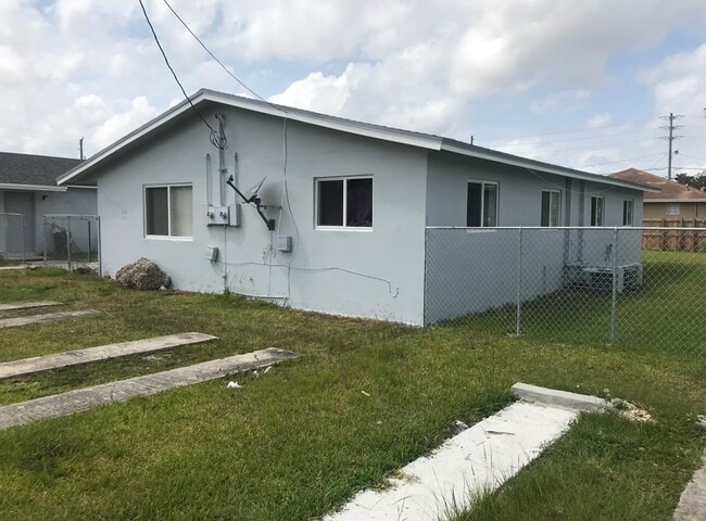 Photo - 426 NW 13th St