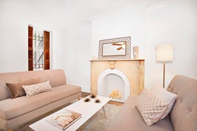 Photo - 100 Mercer St