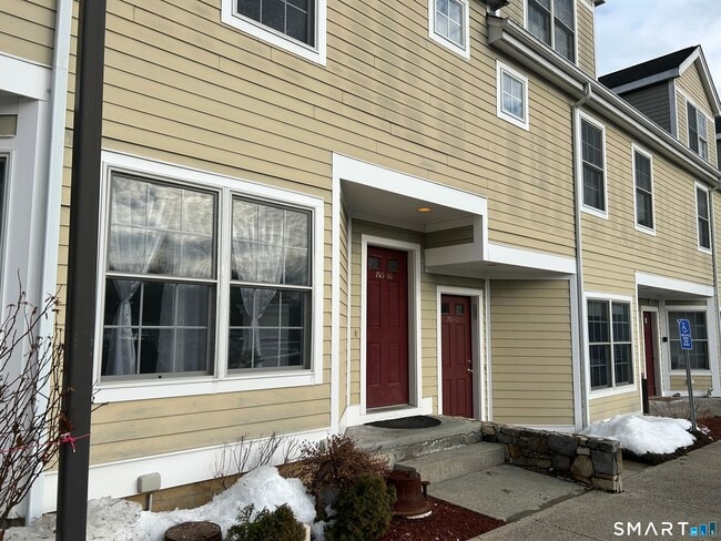 Building Photo - 793 Federal Rd Unit 10