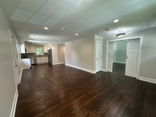 Photo - 569 Woods Dr NW