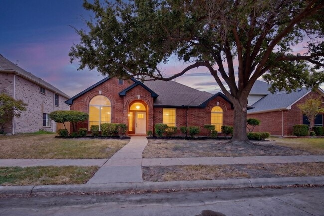 7314 Gillon Dr