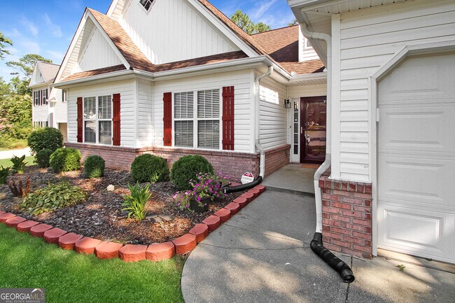 Photo - 509 Tannenhill Pl