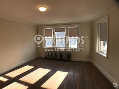 Building Photo - 1 bedroom in Boston MA 02135 Rental