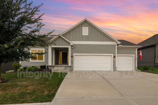 Photo - 7430 NW Chambers Ct